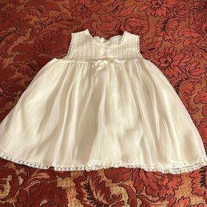 Vintage but practically new adorable girl’s organza-like pleated dress